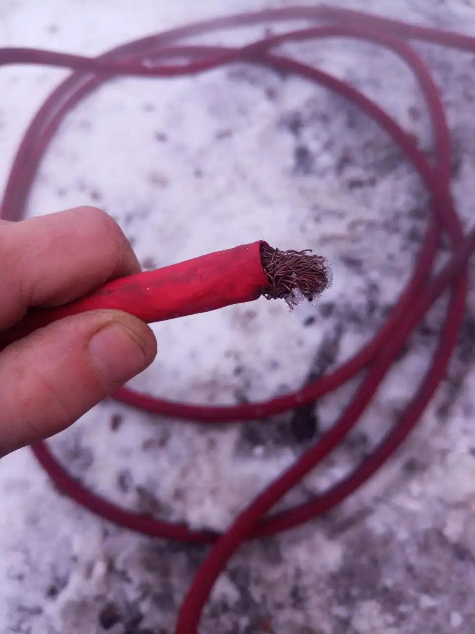 Продам силовые кабеля для сабвуфера