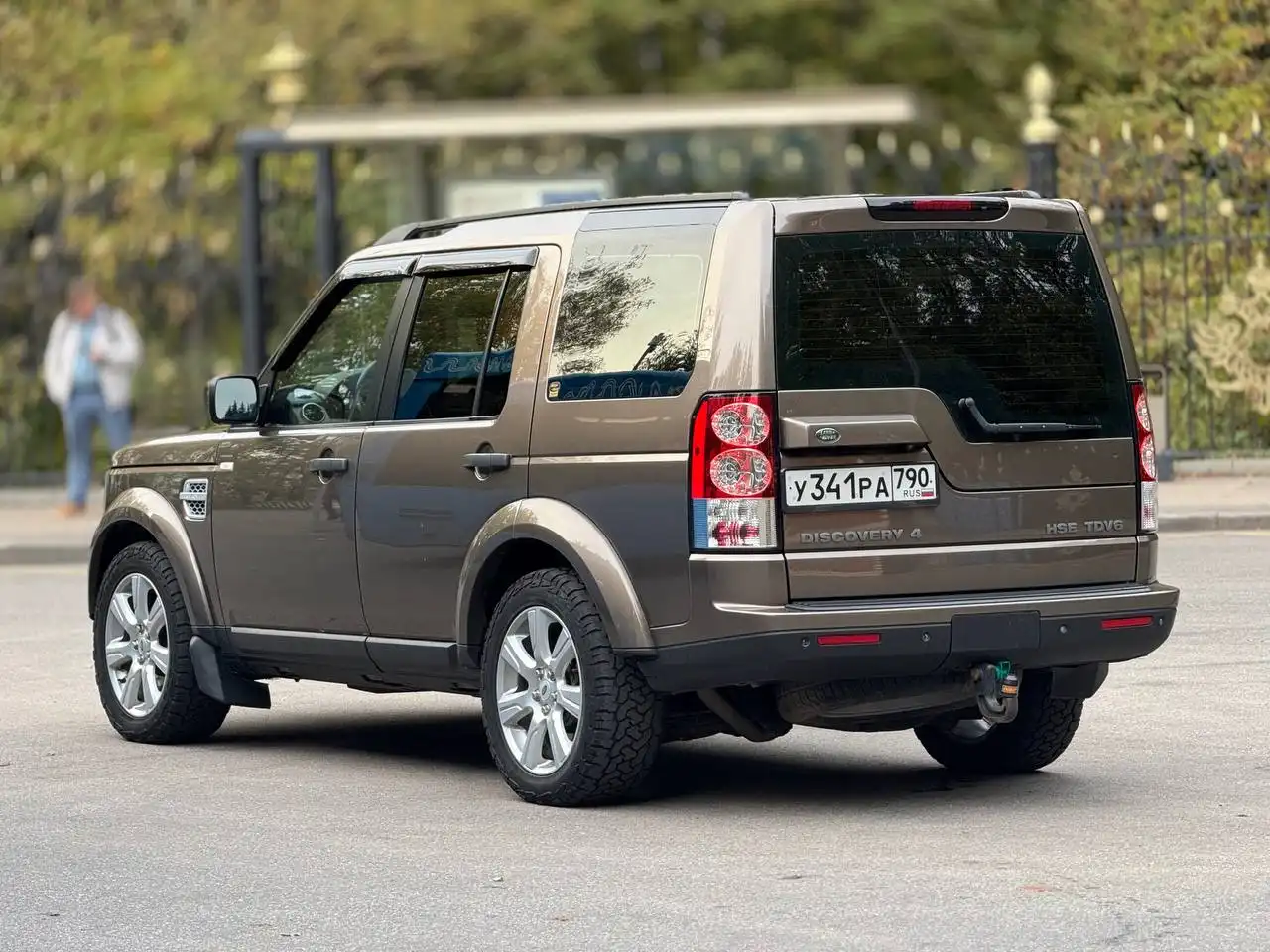 Land Rover Discovery 4 рестайлинг 2013 года