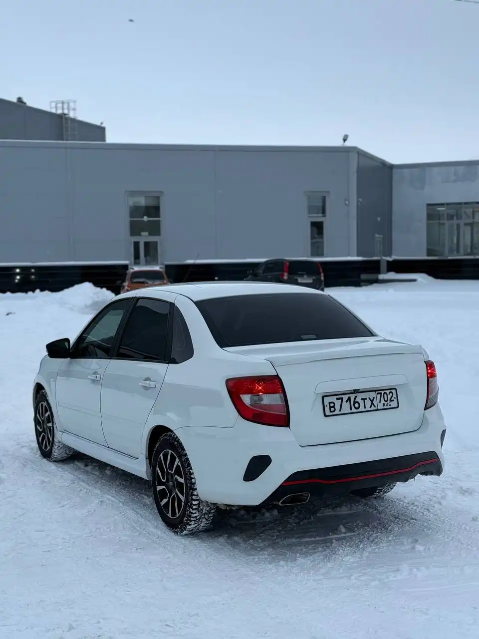 Драйв актив 22 года, полный фарш, 80 тыс пробега, 1 хозяин, зеленая автотека - Легковые автомобили (Авто) в Неизвестно