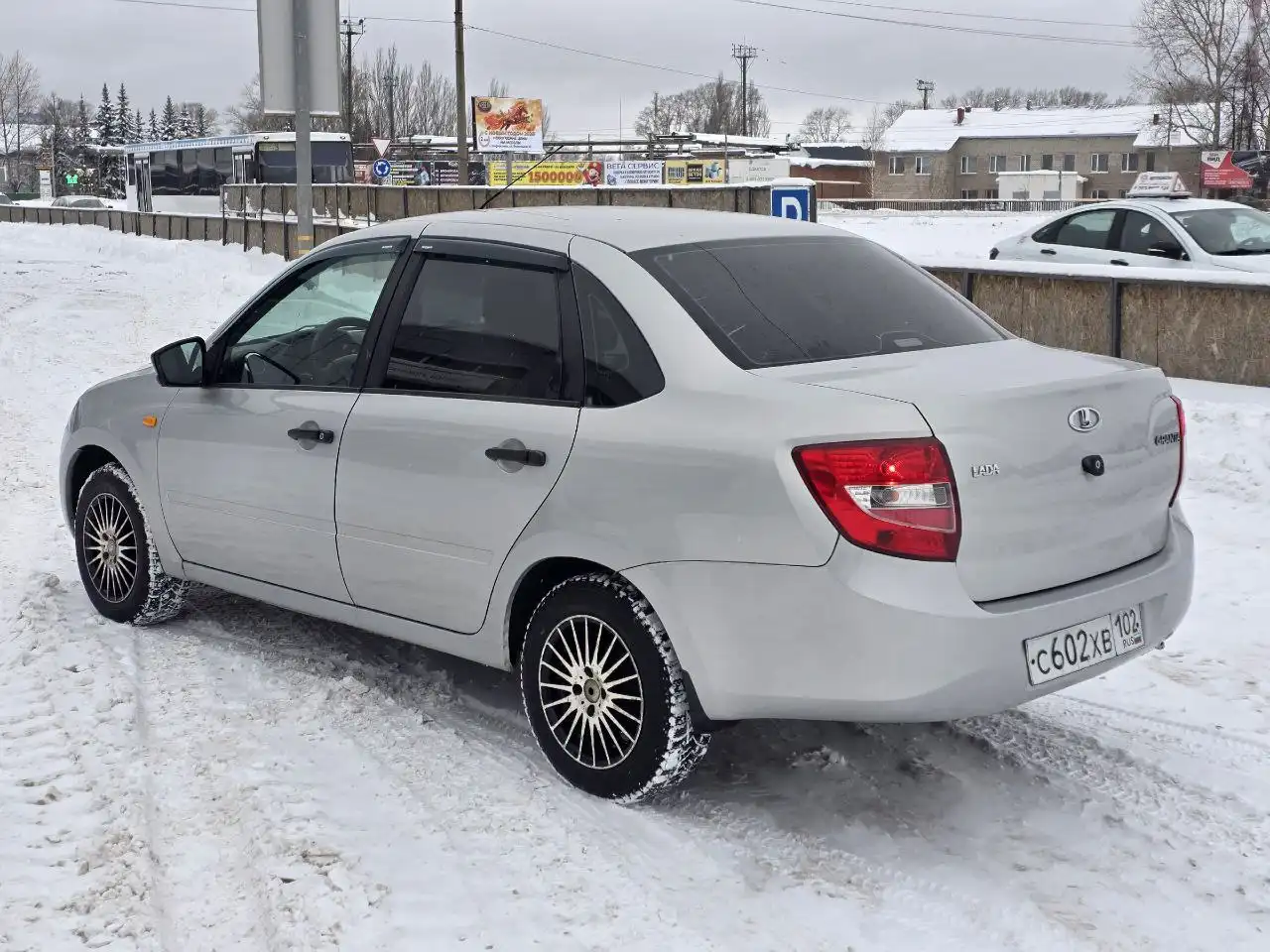LADA GRANTA 2016 года в отличном состоянии