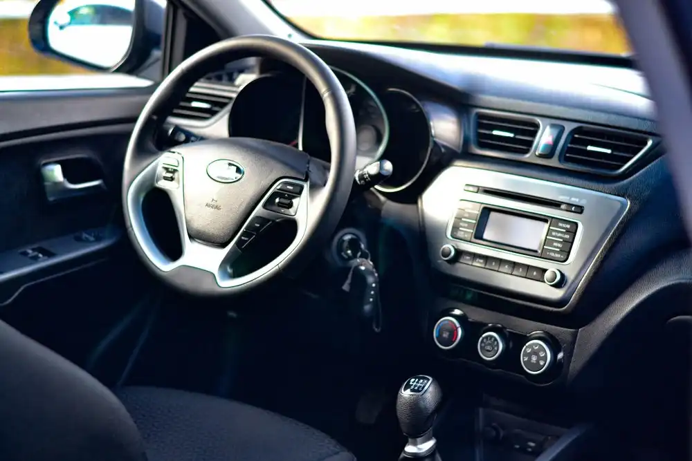 Продажа Kia Rio 2016 года