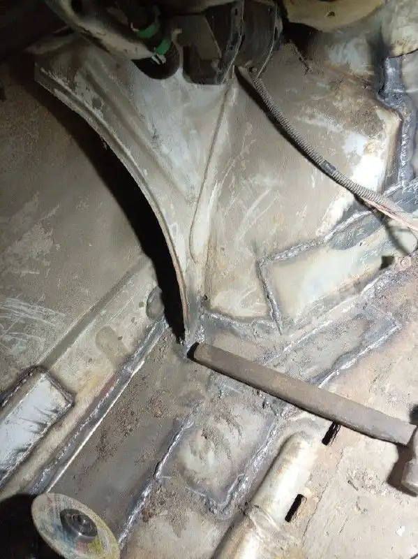 Автомобиль 2007 года с документами