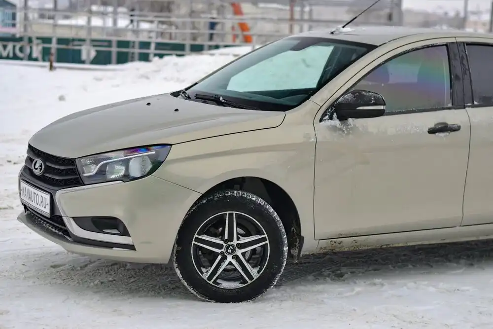 Lada Vesta 2019 года