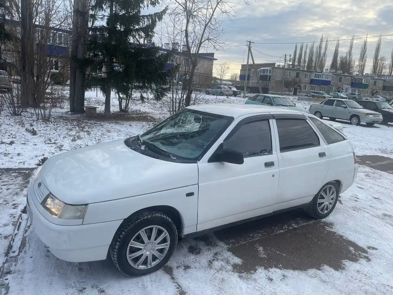 ВАЗ 2112 2001 года выпуска