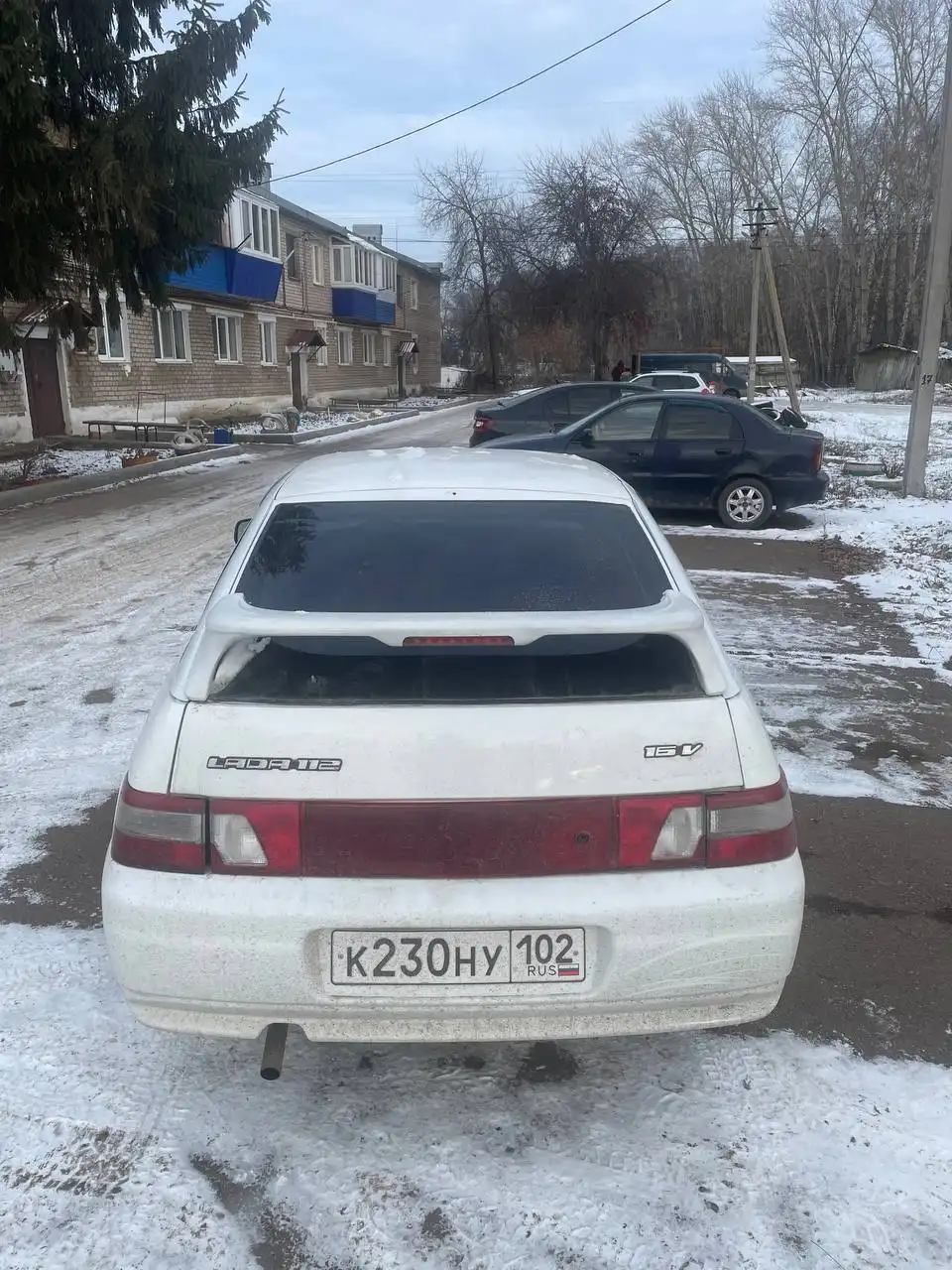 ВАЗ 2112 2001 года выпуска