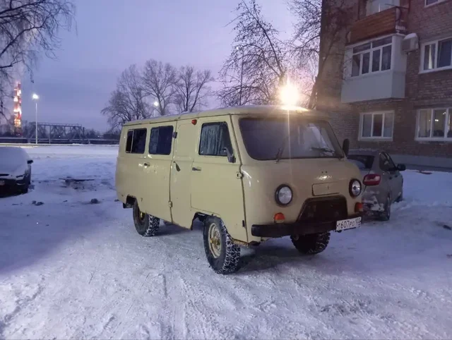 Продам УАЗик буханку 1996 года - частное объявление в Неизвестно