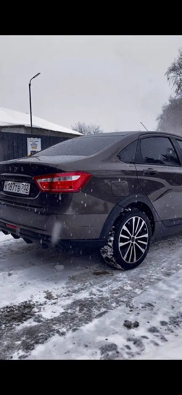 Продам Лада Веста 2018 года с пробегом 149 тыс. км - Легковые автомобили (Авто) в Неизвестно