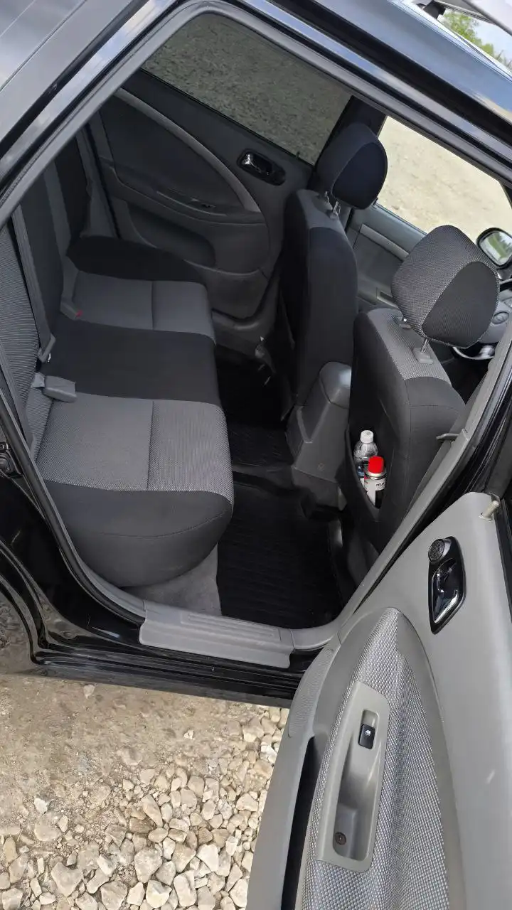 Chevrolet Lacetti 1.6 МТ 2009 года - Авто в Неизвестно