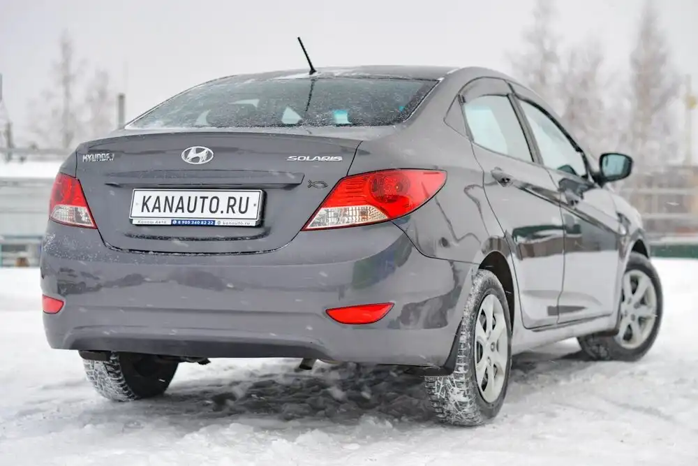 Hyundai Solaris 2013 года - Авто в Канаш