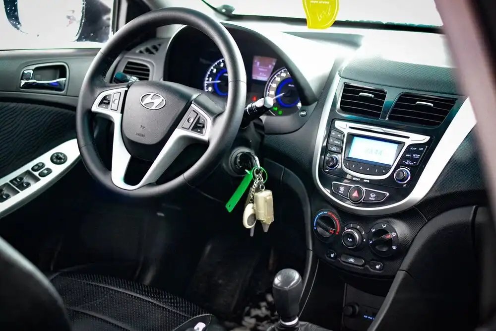 Hyundai Solaris 2013 года - Авто в Канаш