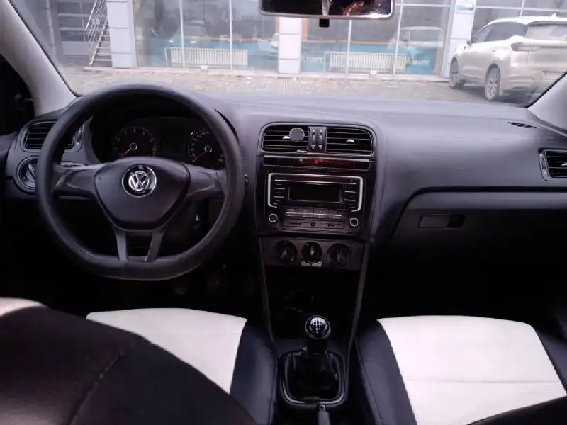 Продажа автомобиля 2019 года с пробегом 415 км - Авто в Челябинск