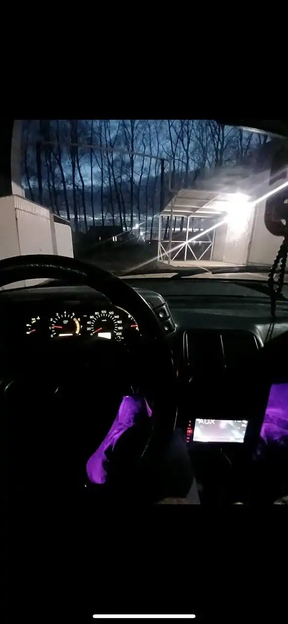 Продажа автомобиля Lada 10-ка 2004 года - Легковые автомобили (Авто) в Неизвестно