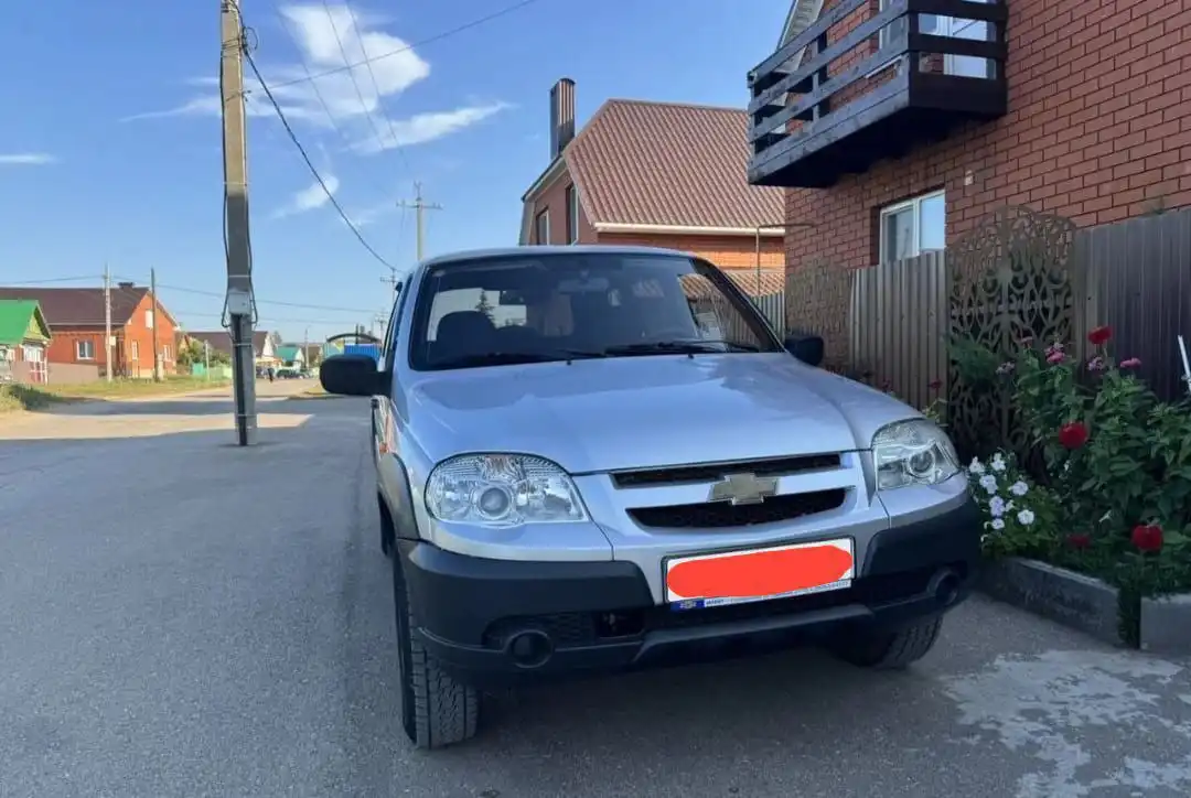 Chevrolet NIVA 2010 года - Легковые автомобили (Авто) в Октябрьский/Туймазы