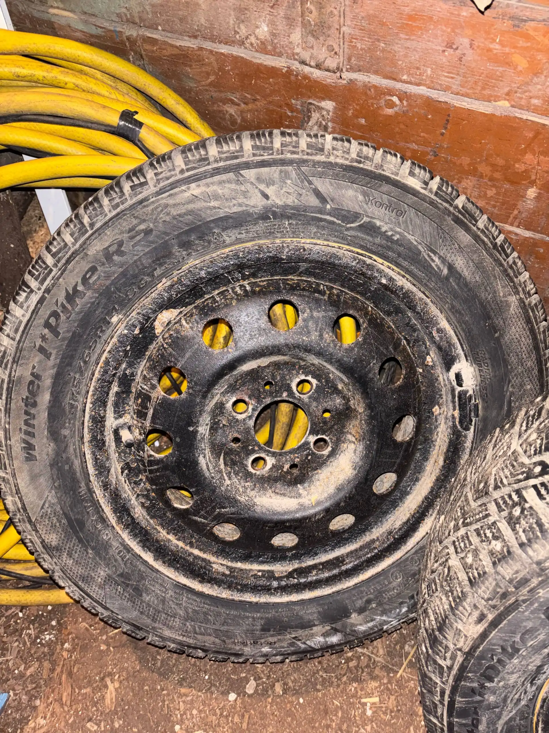 Продам штампы на зиме - Шины и диски (Запчасти) в Октябрьский