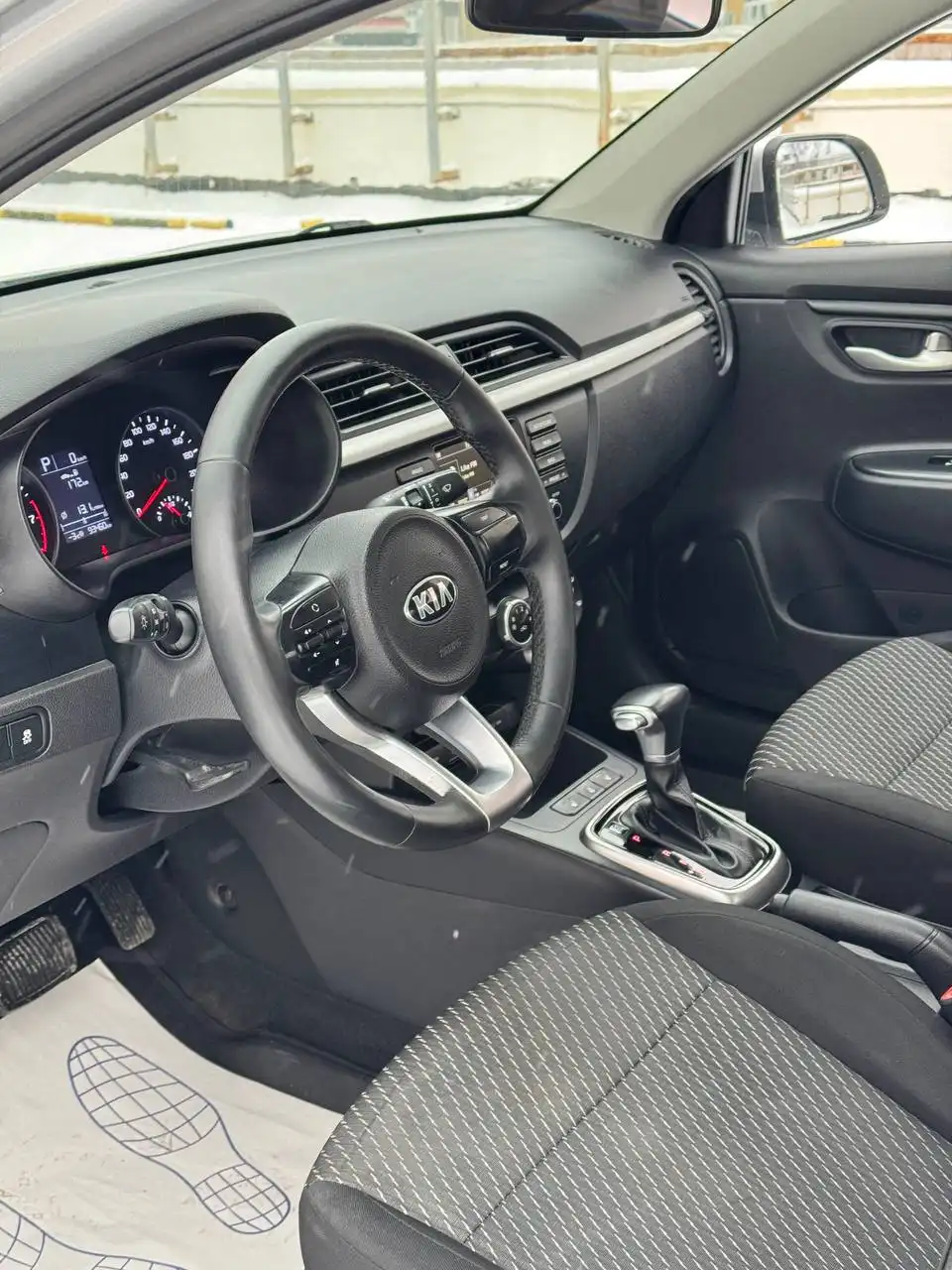 Kia Rio 2017 года в отличном состоянии - Легковые автомобили (Авто) в Казань