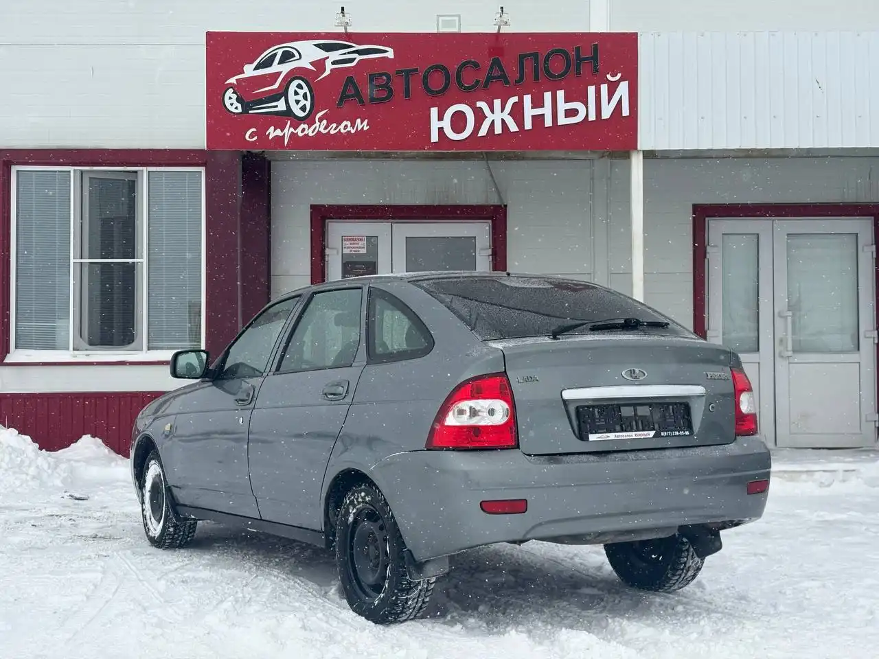 Продажа автомобиля Lada Priora 2010 года - Легковые автомобили (Авто) в Нижнекамск