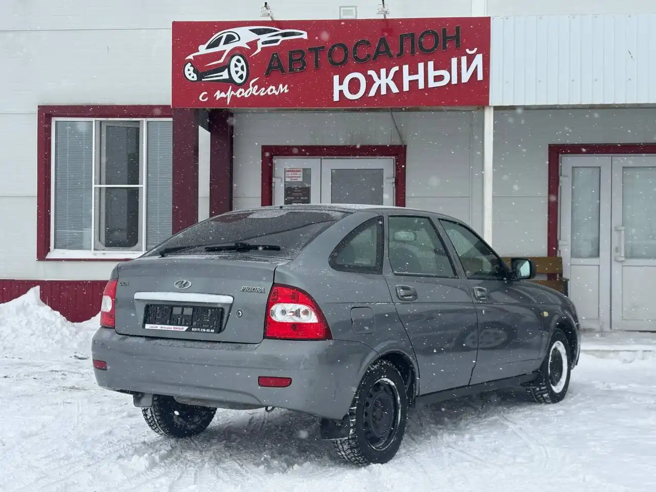 Продажа автомобиля Lada Priora 2010 года - Легковые автомобили (Авто) в Нижнекамск