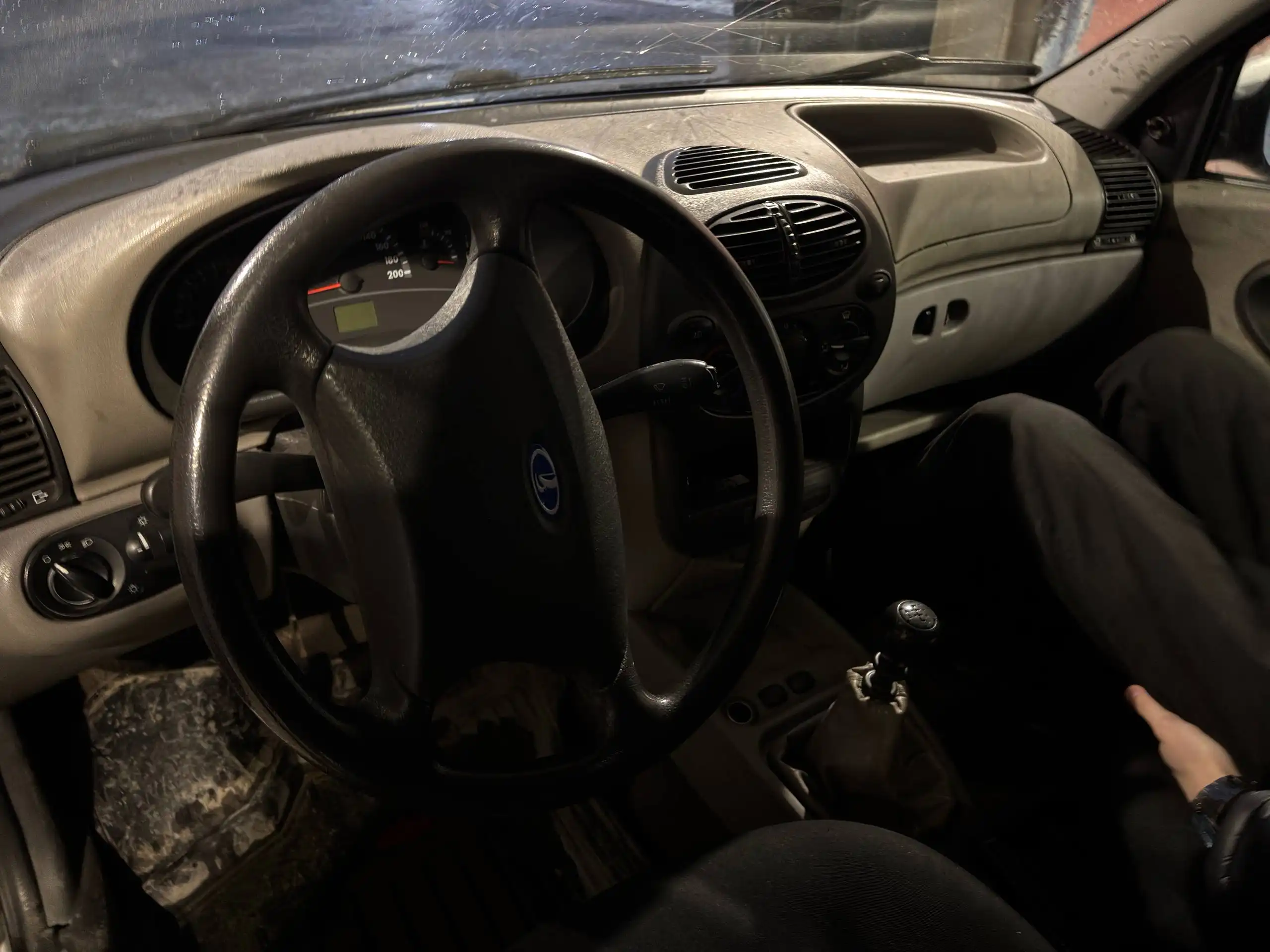 Продается Лада Калина 2011 года - Легковые автомобили (Авто) в Неизвестно