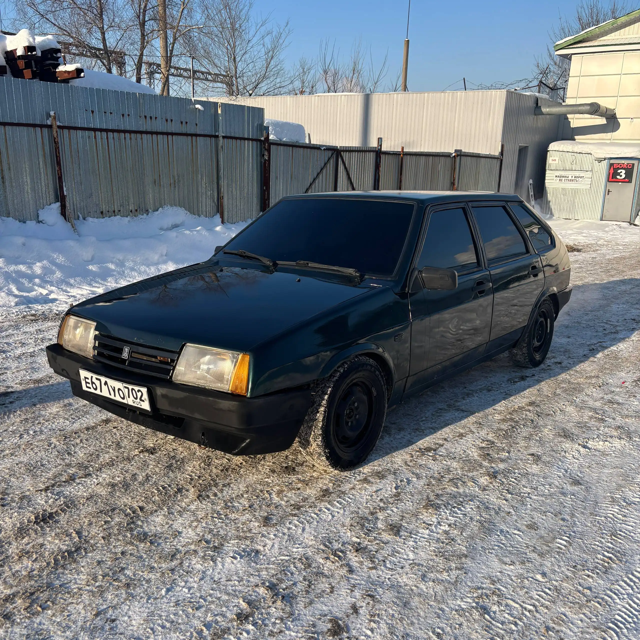 ВАЗ 2109 2002 года инжектор Люкс комплектация - Легковые автомобили (Авто) в Уфа