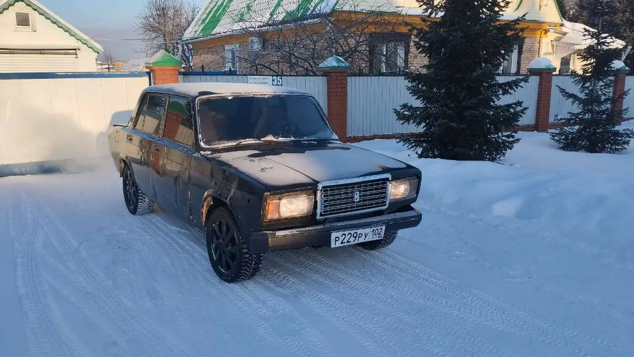 ВАЗ 2107 1991г. на штампах в Октябрьском - Легковые автомобили (Авто) в Октябрьский