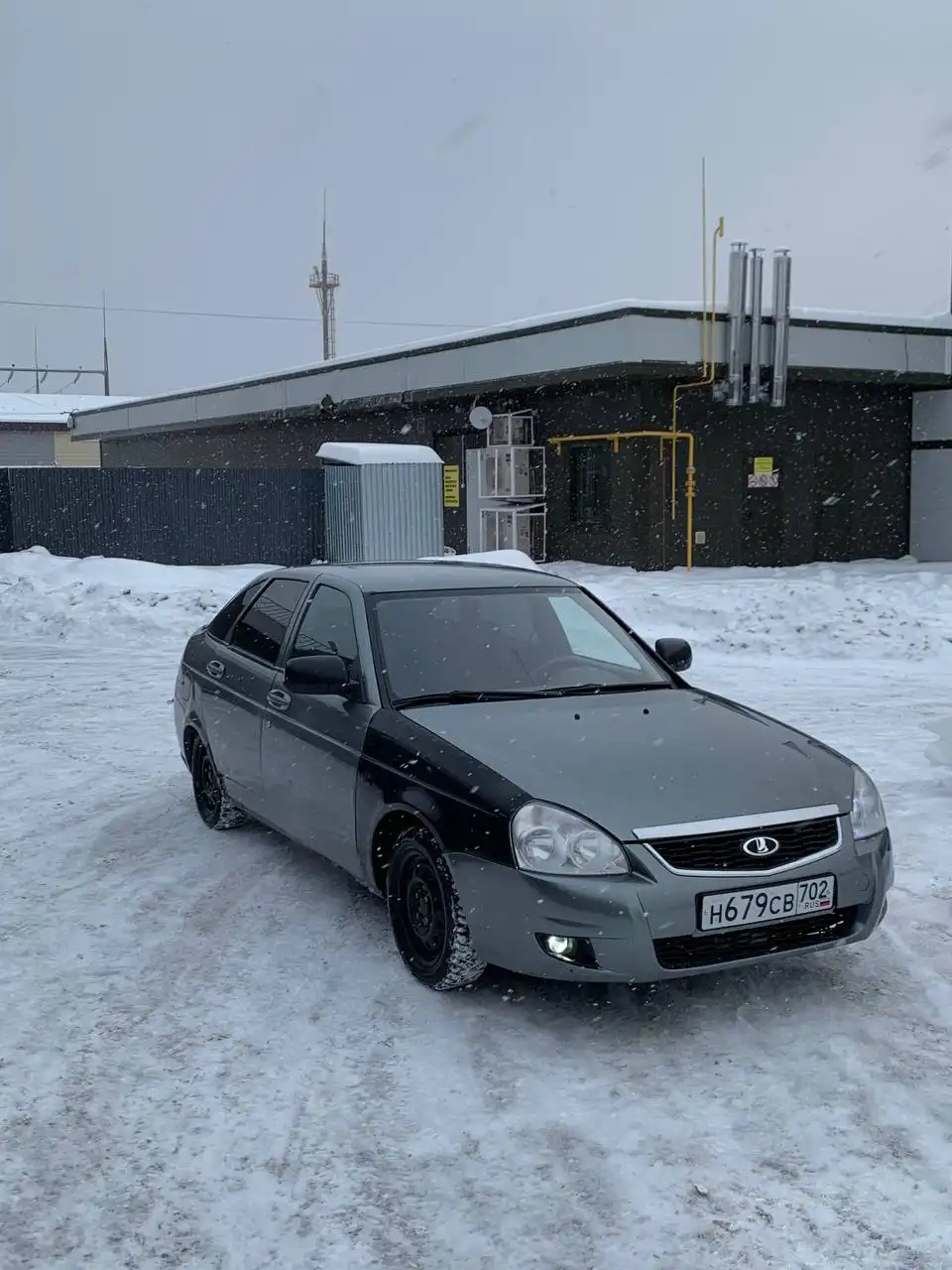 Продажа Лада Приора 8 года выпуска - Легковые автомобили (Авто) в Неизвестно