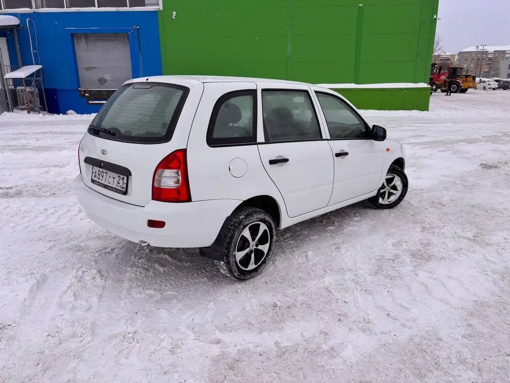 Lada Kalina 2010 года с возможностью покупки в кредит - Легковые автомобили (Авто) в Канаш