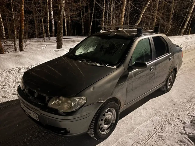 Продажа Fiat Albea 1.4 2007 года - Легковые автомобили в Кандры