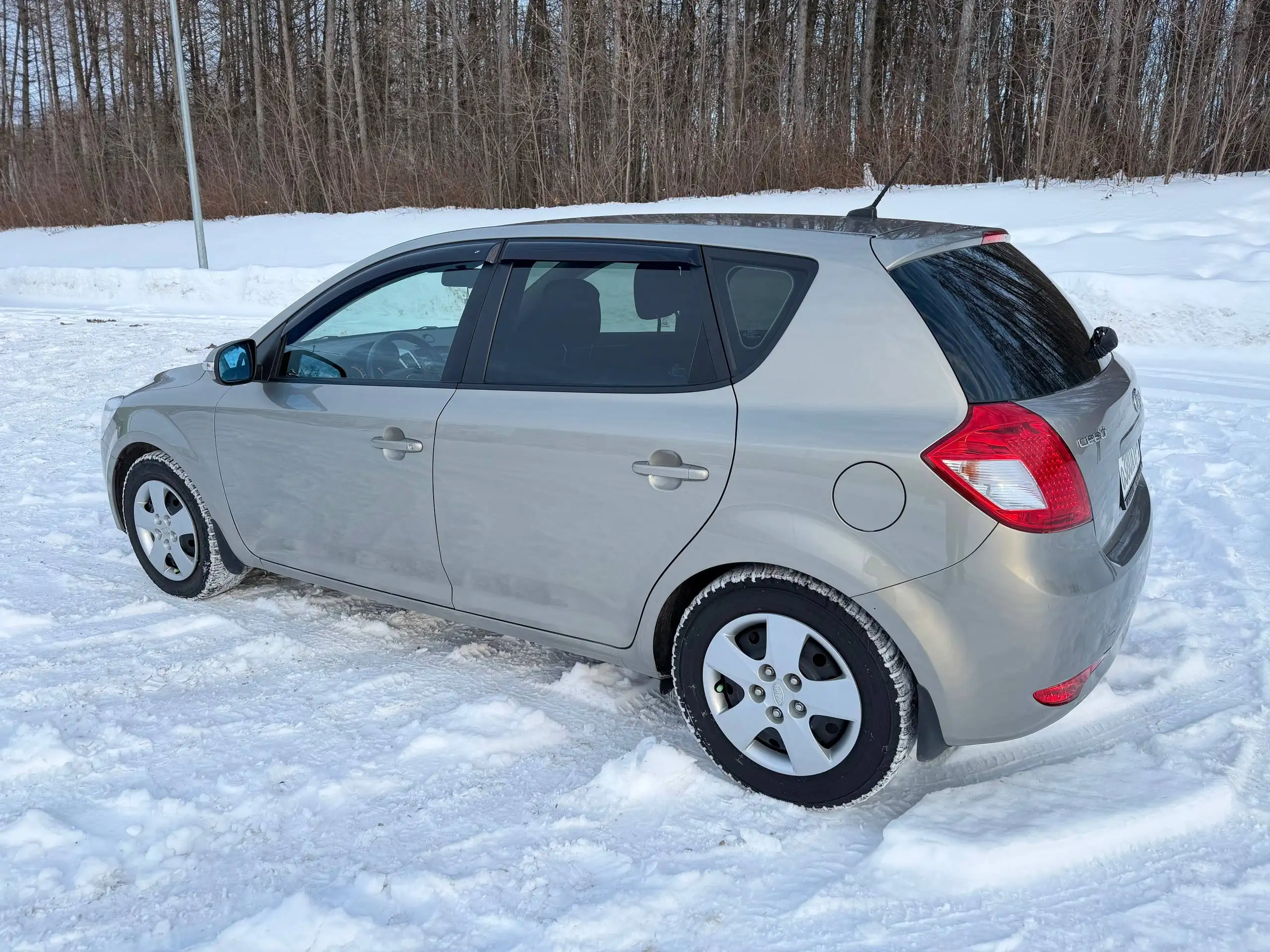 Kia Ceed 2010 г.в. ED/Рест, 1.6 МТ, пробег 43 тыс. км - Легковые автомобили (Авто) в Туймазы