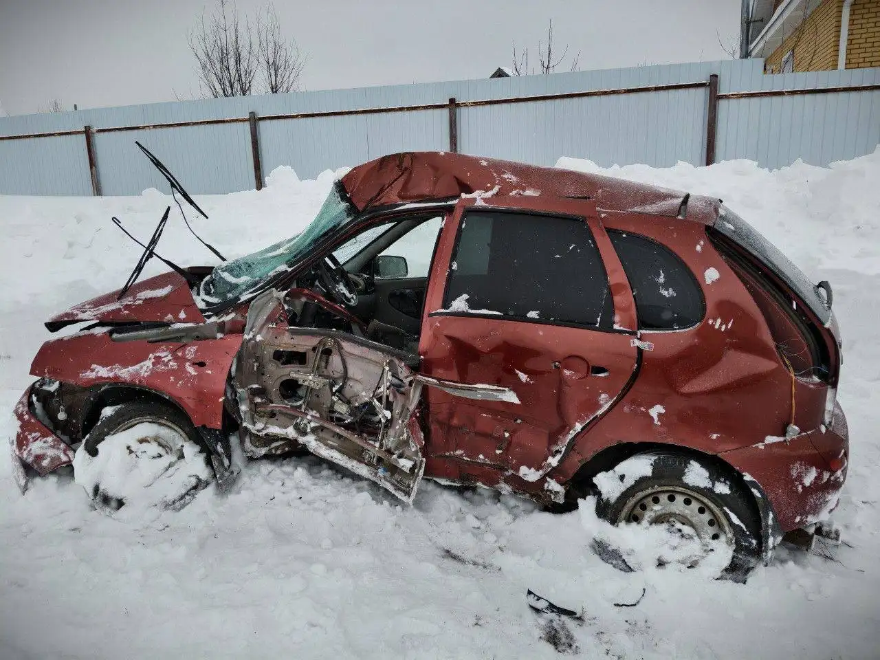 Мотор 2009 года в Сосновом Бору - Запчасти в Набережные Челны