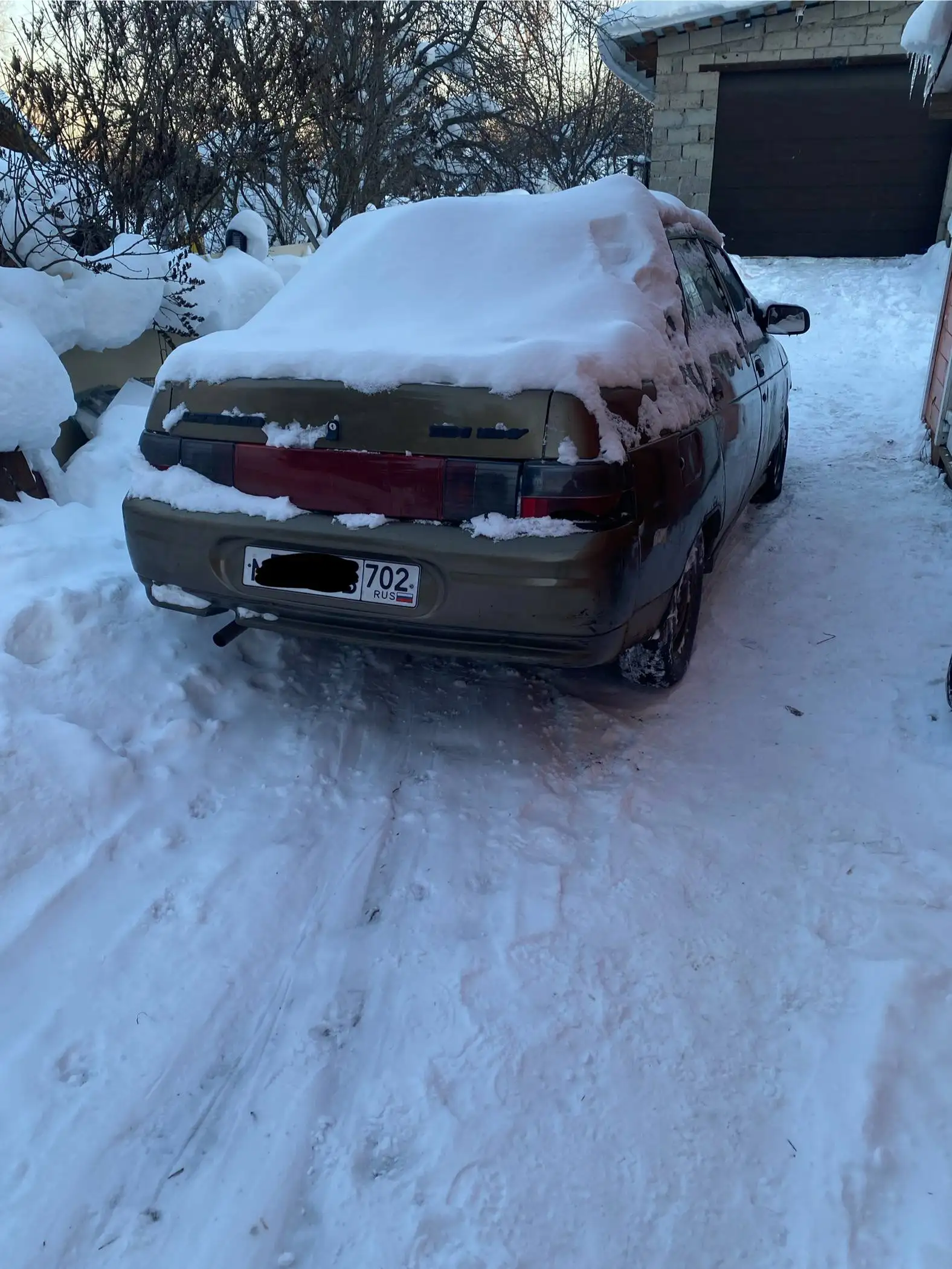 Продажа ВАЗ 2110 1998 года инжектор - Легковые автомобили (Авто) в Неизвестно