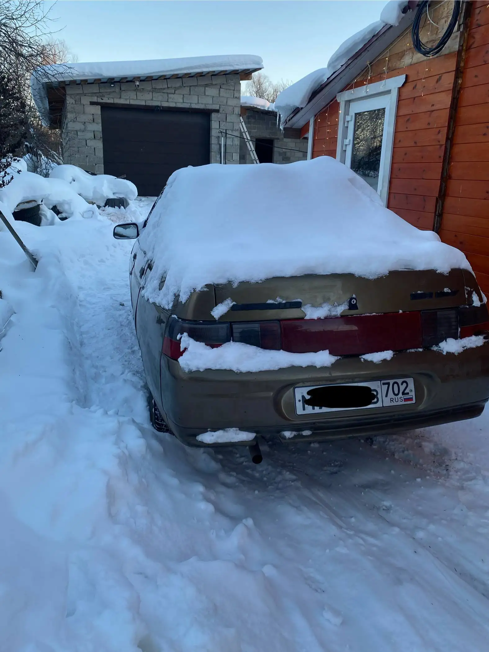 Продажа ВАЗ 2110 1998 года инжектор - Легковые автомобили (Авто) в Неизвестно