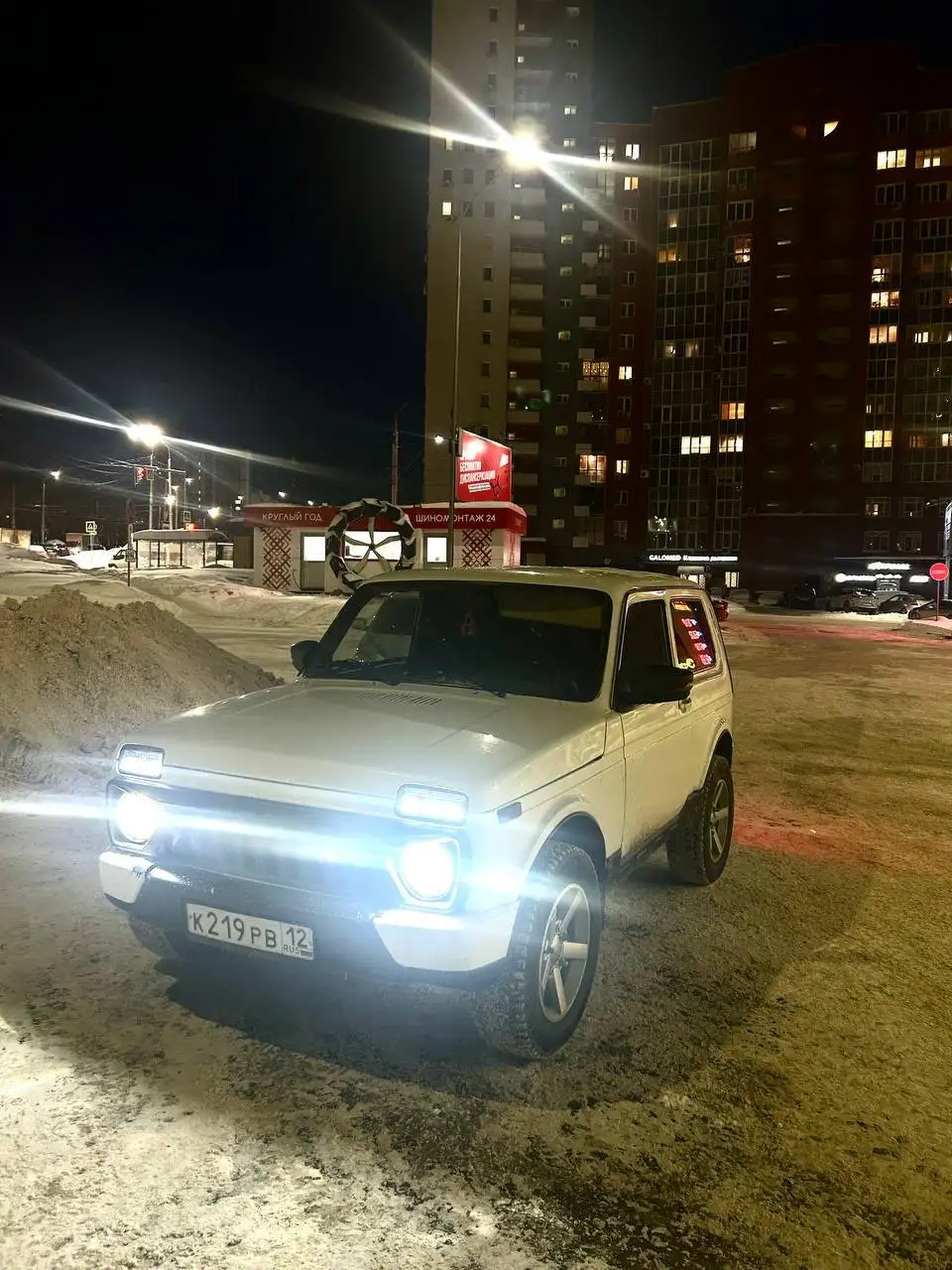 Продажа ВАЗ 2121 (Niva) 4x4 2015 года - Легковые автомобили (Авто) в Неизвестно