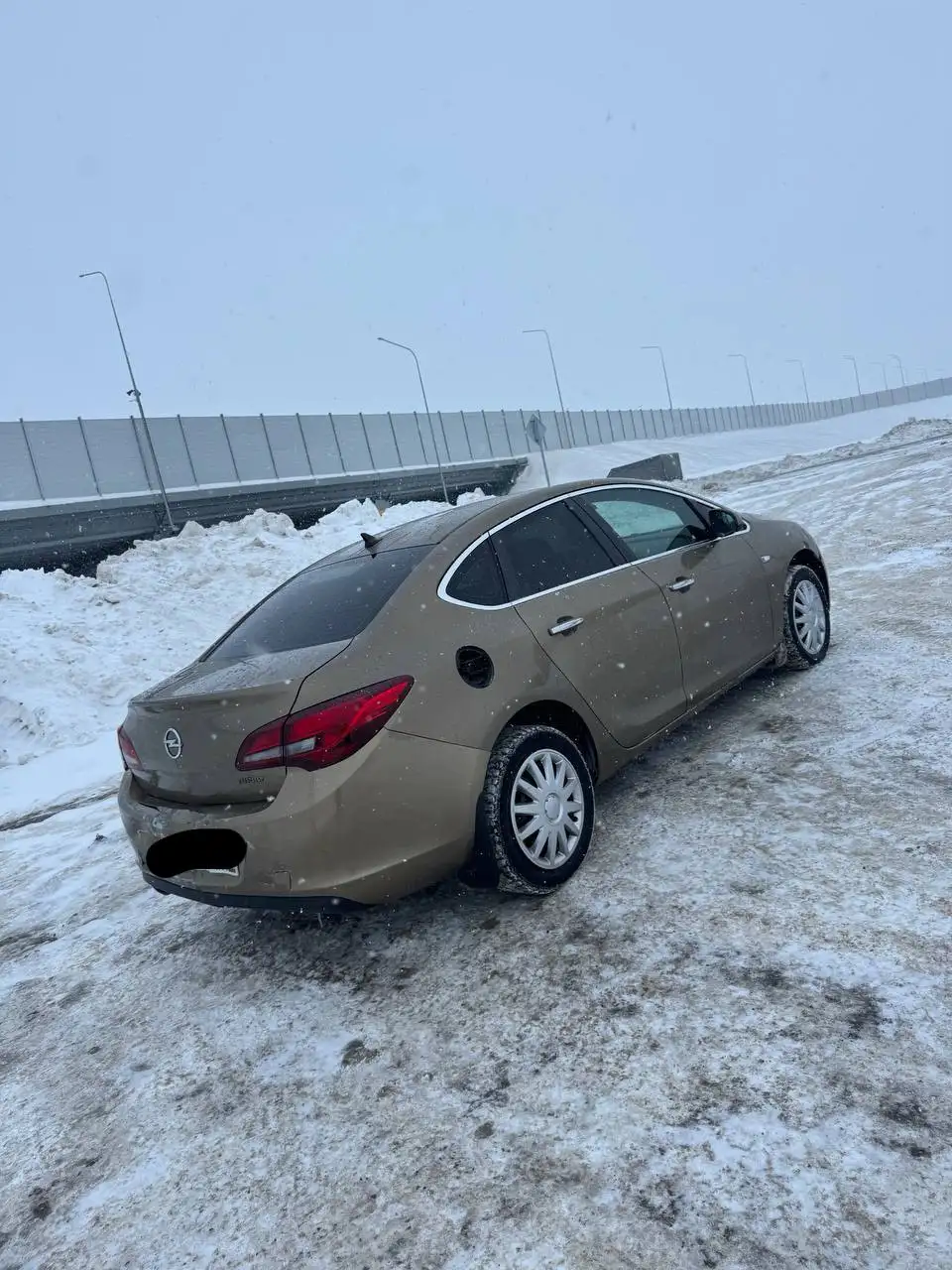 Opel Astra J 2013/2014 года - Легковые автомобили (Авто) в Казань