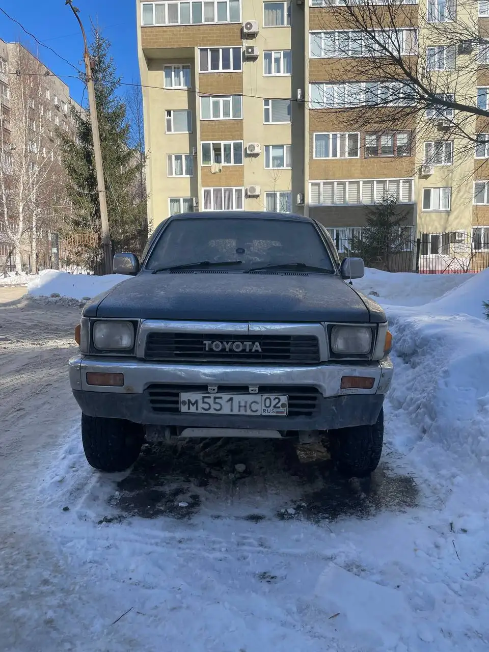 Продам Toyota Hilux Surf 1992 года - Внедорожники (Авто) в Неизвестно
