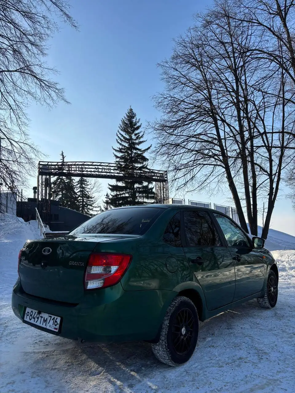 Лада Гранта 2015 года выпуска - Легковые автомобили (Авто) в Уфа