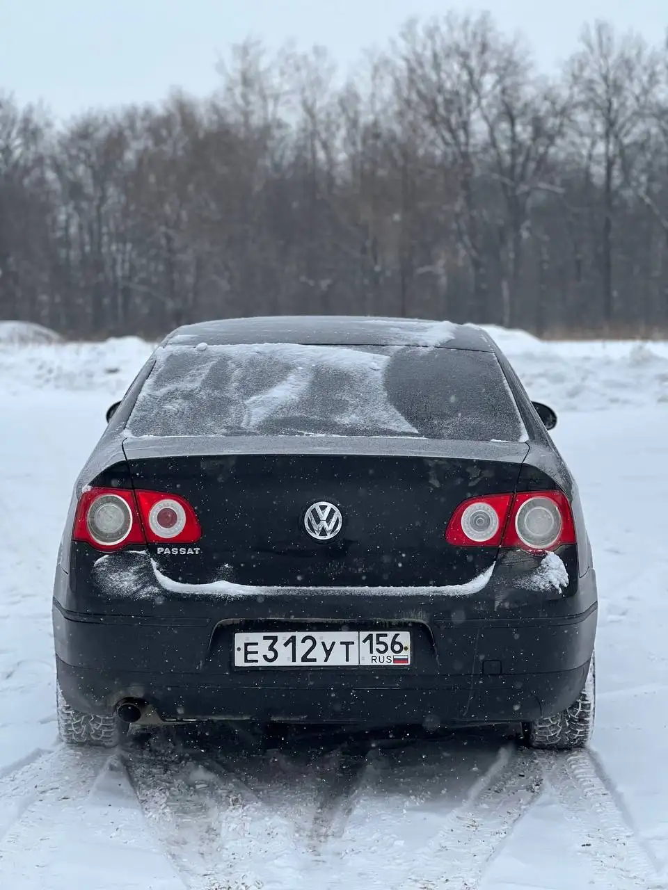 Volkswagen Passat 2009 1.6 МТ - Легковые автомобили (Авто) в Неизвестно