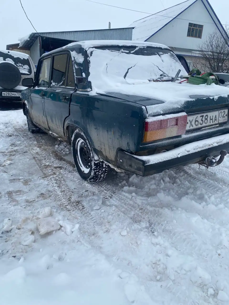 ВАЗ 2107 5 лет, на ходу, все документы, на учете - Легковые автомобили (Авто) в Неизвестно