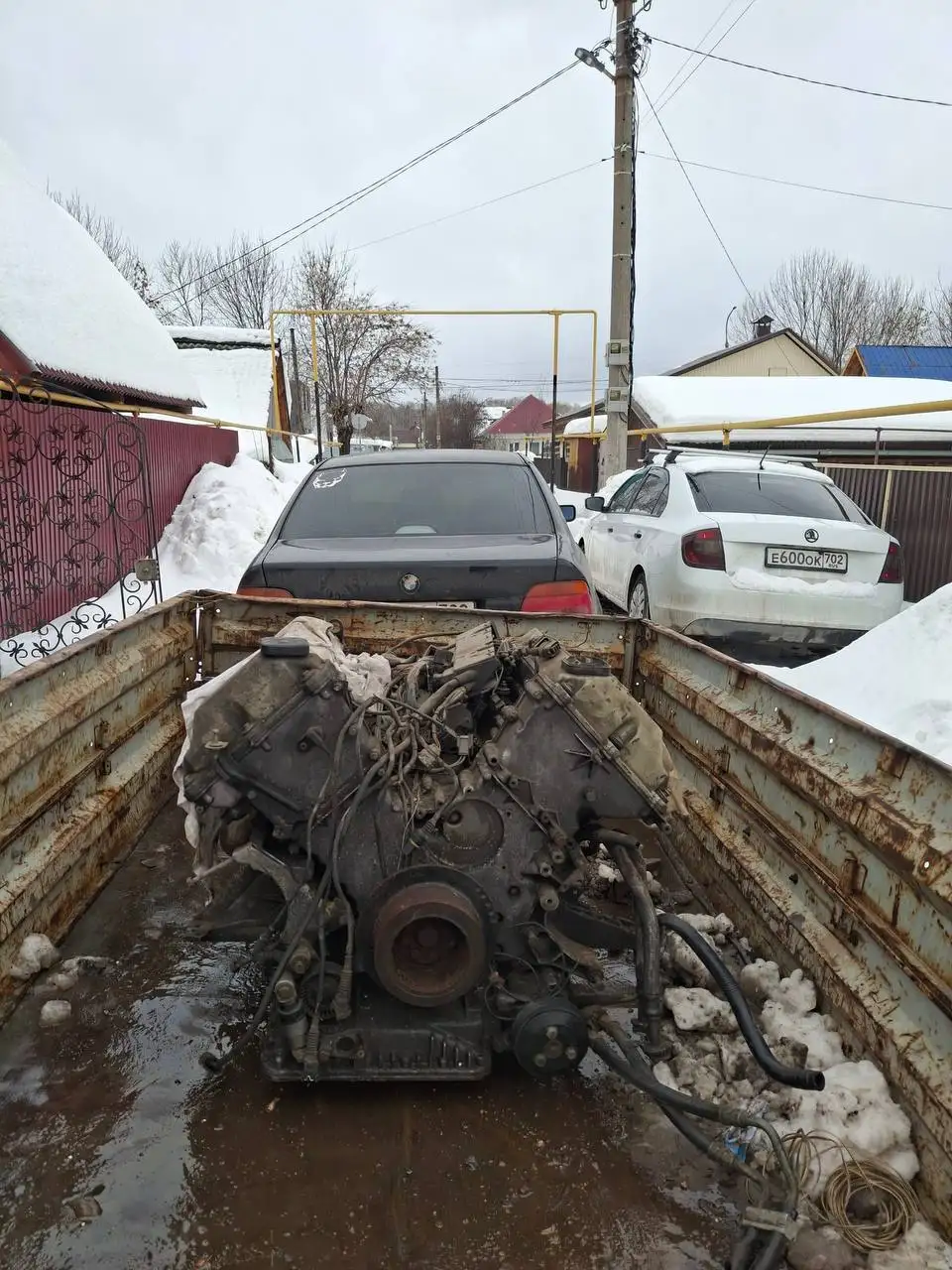 Продам мотор с коробкой от BMW E39 V8 3.5 - Автомобильные запчасти (Запчасти) в Уфа