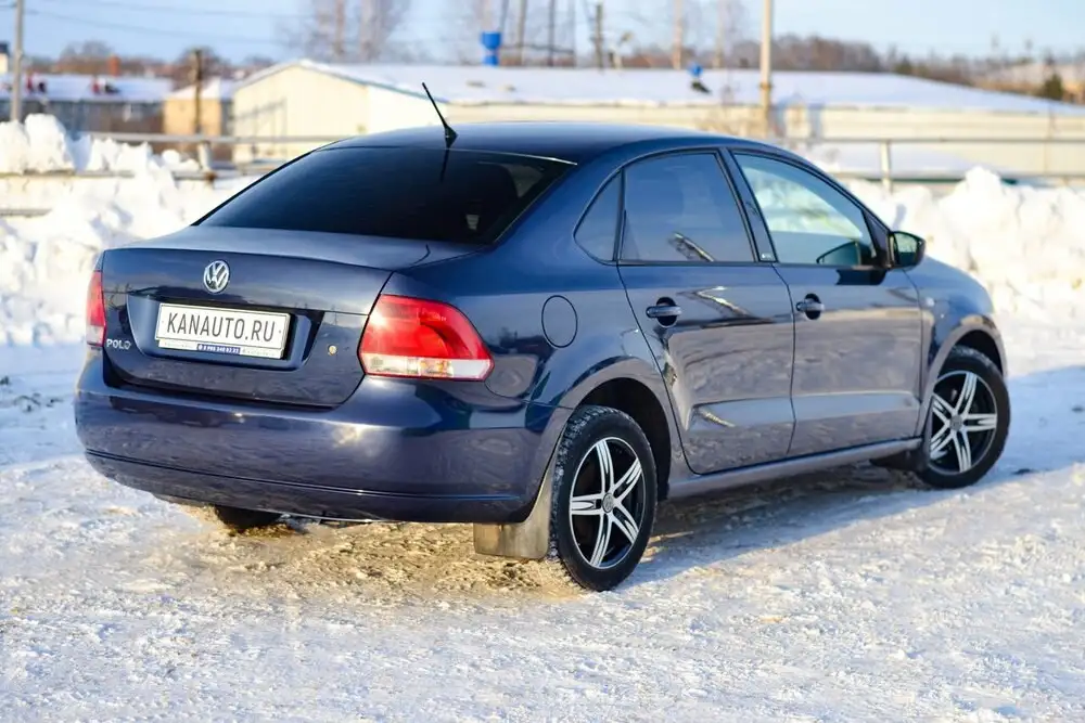Volkswagen Polo 2015 г.в. 1.6 механика - Легковые автомобили (Авто) в Канаш