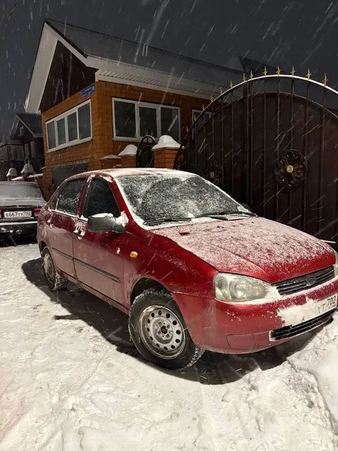 Продажа Лада Калина 2010 года с ГУР и стеклоподъемниками - Авто в Неизвестно