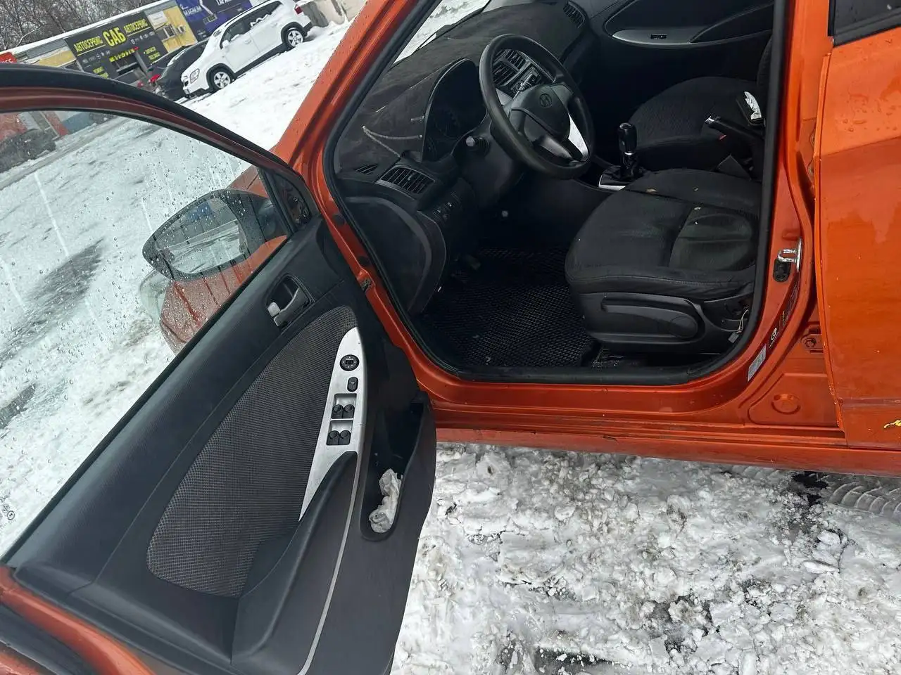 Hyundai Solaris 2015 года рестайлинг - Легковые автомобили (Авто) в Неизвестно