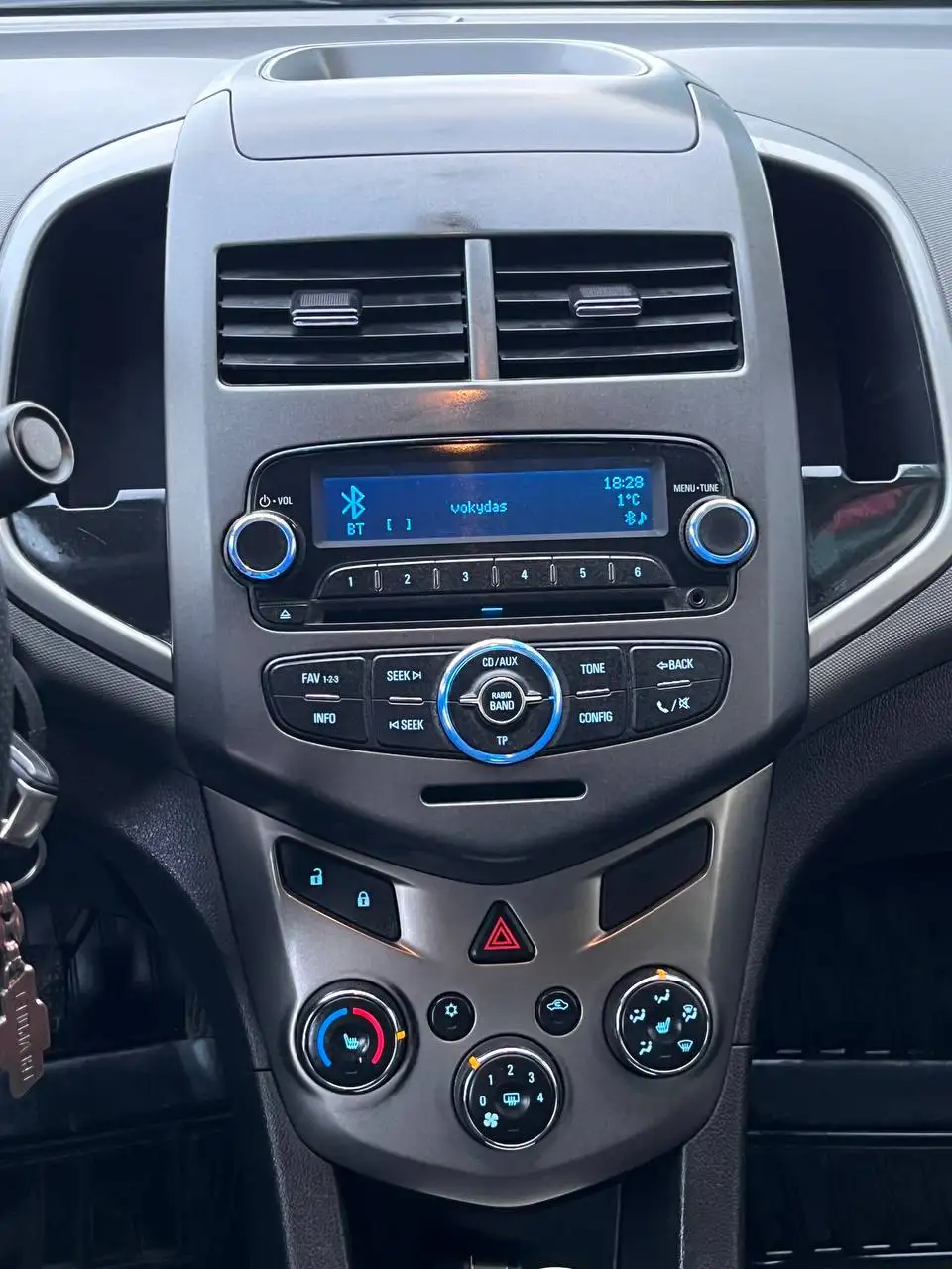 Продажа Chevrolet Aveo 2012 года в Уфе - Легковые автомобили (Авто) в Уфа