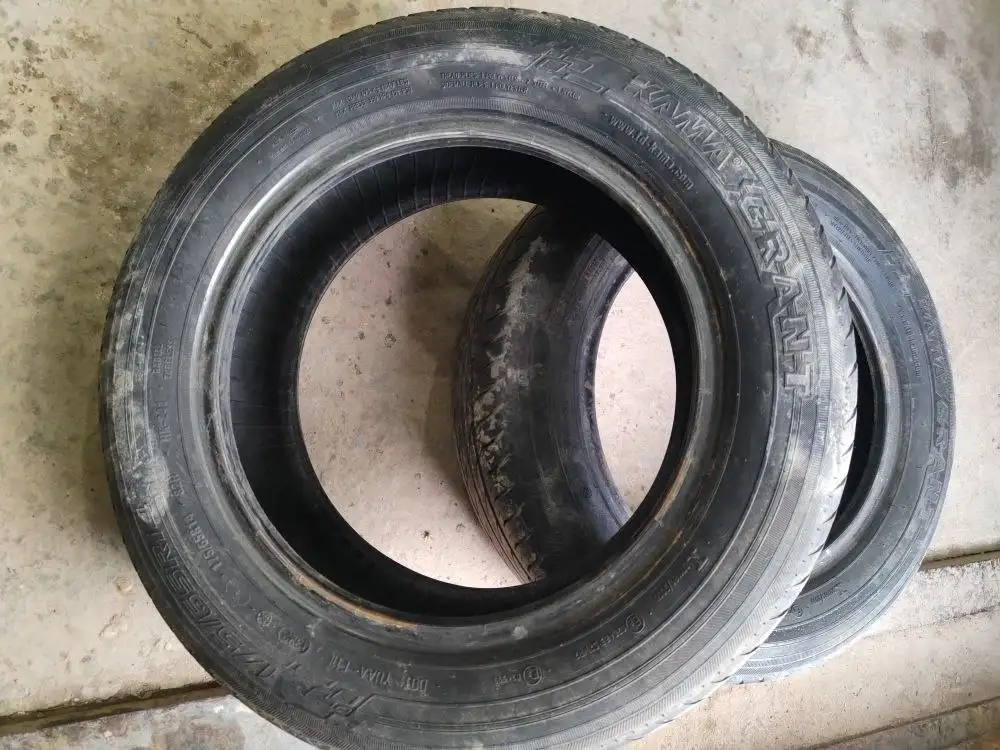 Продажа двух летних шин 175/65/14 - Шины и диски (Авто) в Октябрьский