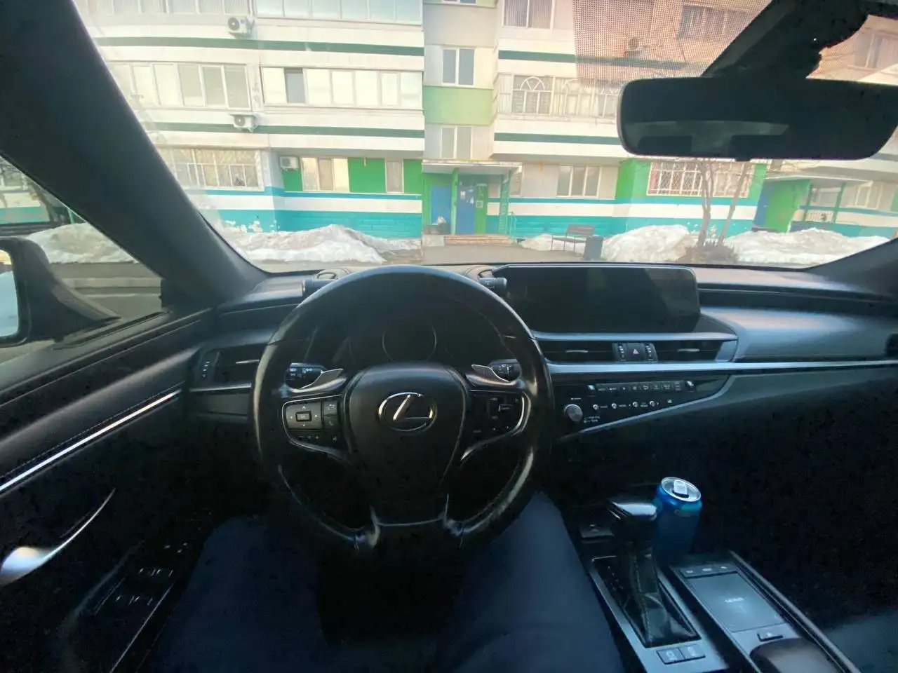 Lexus ES 250 2020 года с люком и черным потолком - Легковые автомобили (Авто) в Набережные Челны