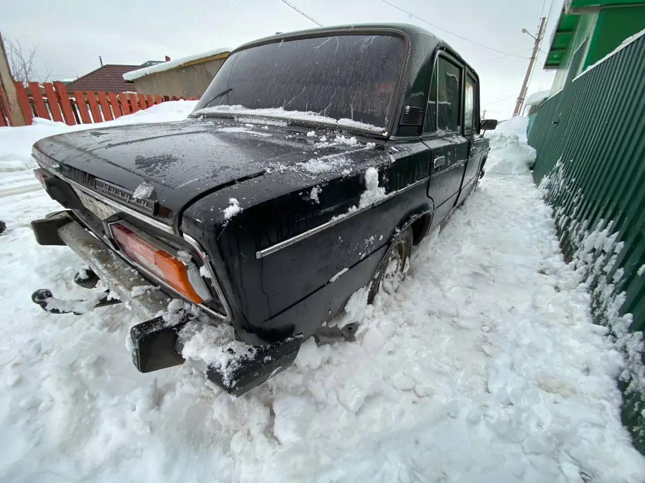 Продажа ВАЗ 2106 и iPhone 11 - Легковые автомобили (Авто) в Октябрьский