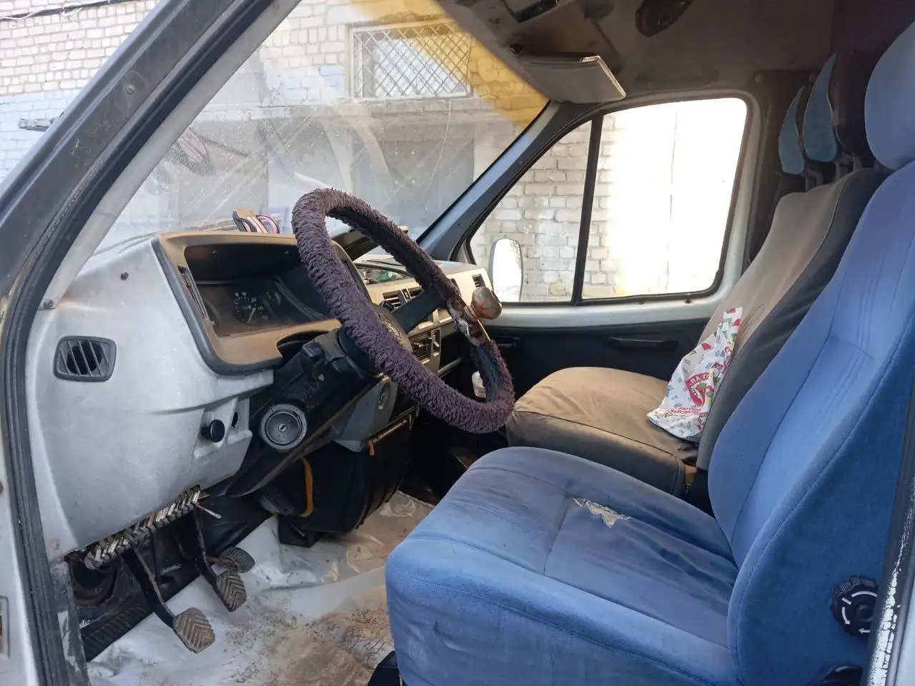 Продажа Газели на полном ходу - Грузовики (Авто) в Неизвестно