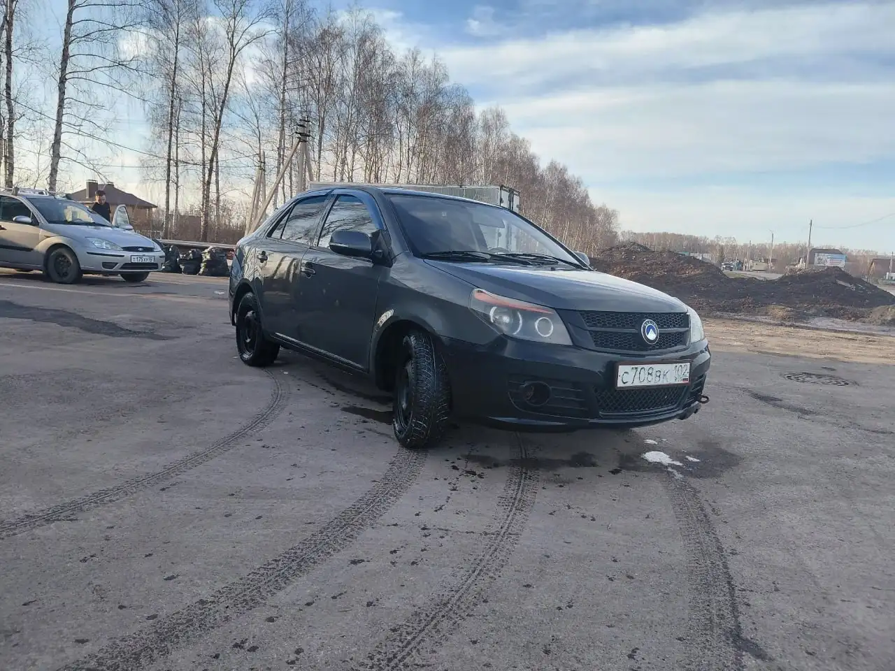 Geely GC6 2014 года, бывший в залоге, готов к продаже - Авто в Неизвестно