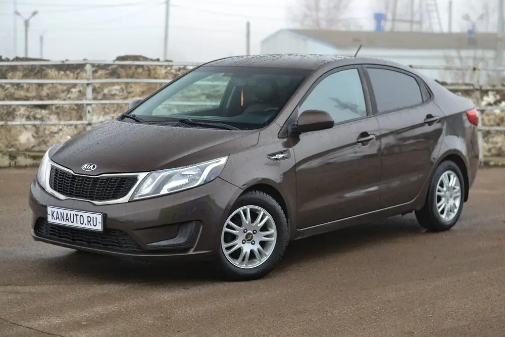 Продажа Kia Rio 2014 года в Канаше - Легковые автомобили (Авто) в Канаш