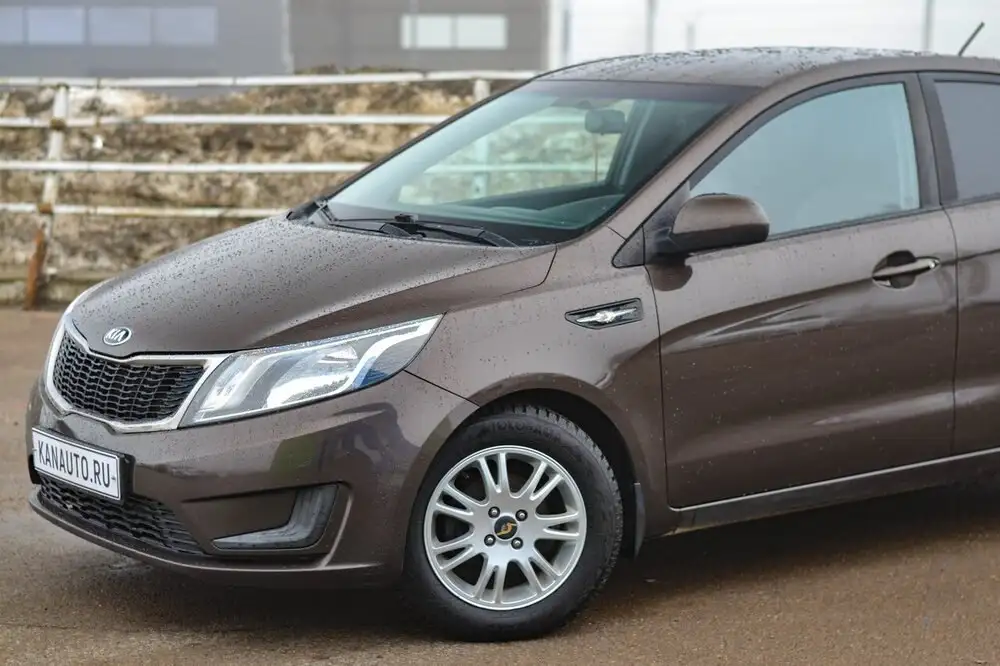 Продажа Kia Rio 2014 года в Канаше - Легковые автомобили (Авто) в Канаш