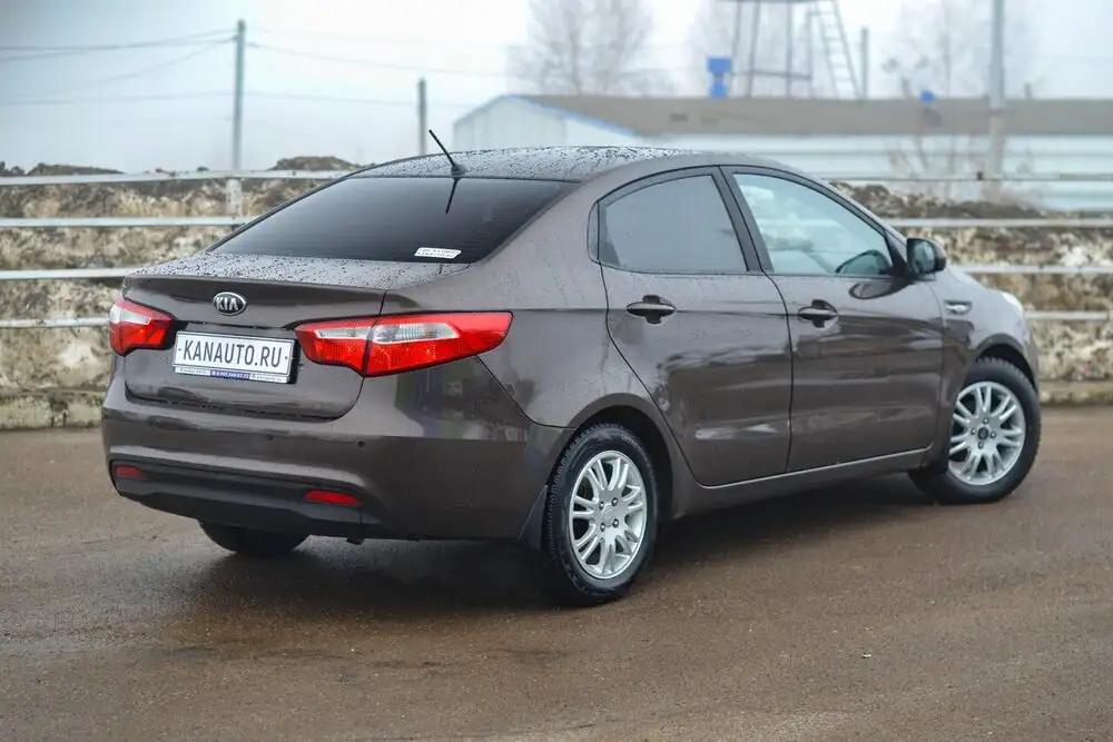 Продажа Kia Rio 2014 года в Канаше - Легковые автомобили (Авто) в Канаш